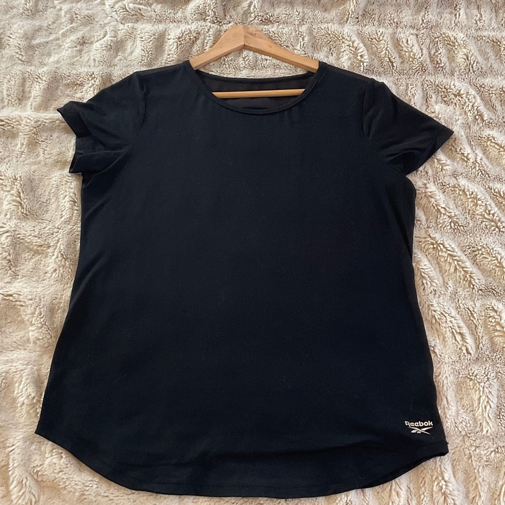 Reebok Vented Back Top